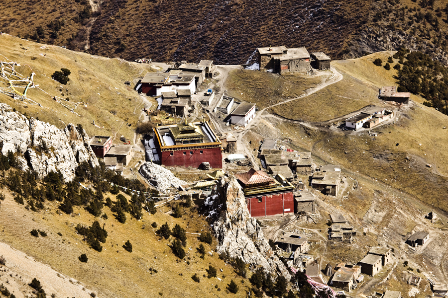 囊谦一玉树藏族文化的发祥地